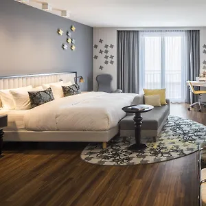 Otel Capri By Fraser, Frankfurt ****