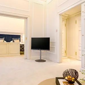 Otel Excelsior Ernst Am Dom *****